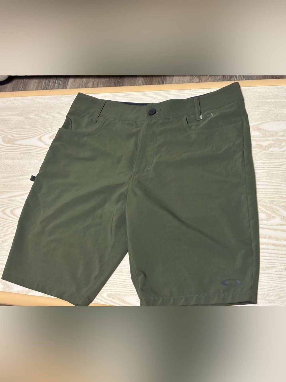 Oakley Men's Flat Front Olive Shorts